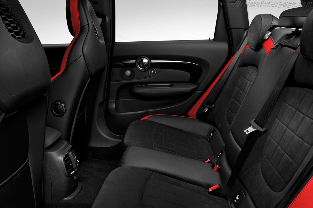 MINI John Cooper Works Clubman