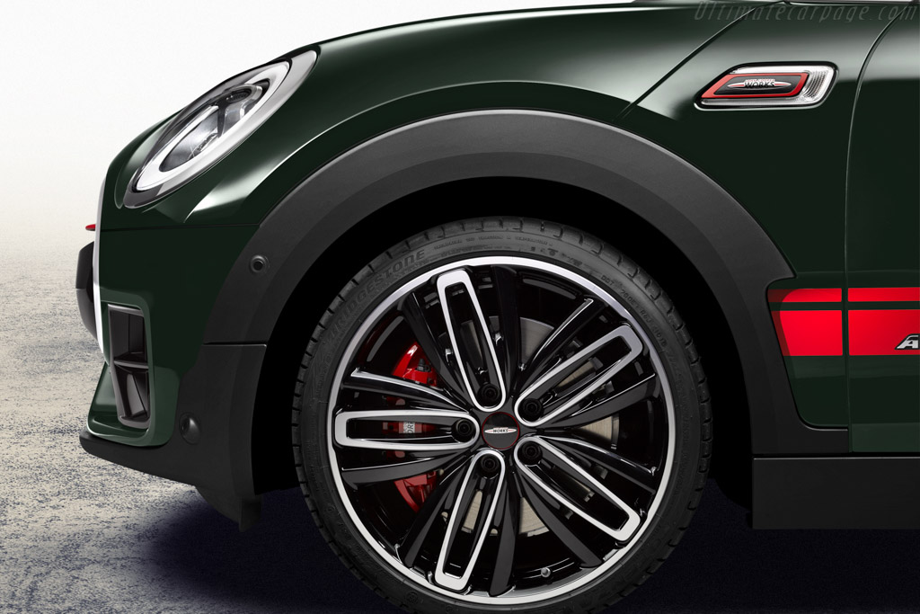 MINI John Cooper Works Clubman