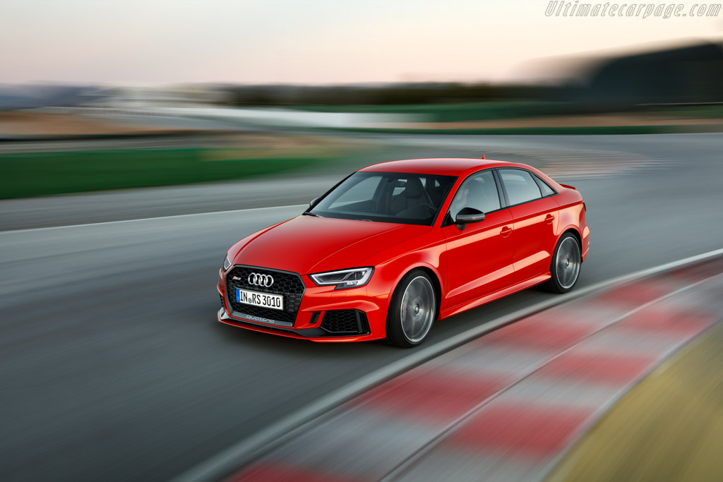Audi RS 3 Sedan