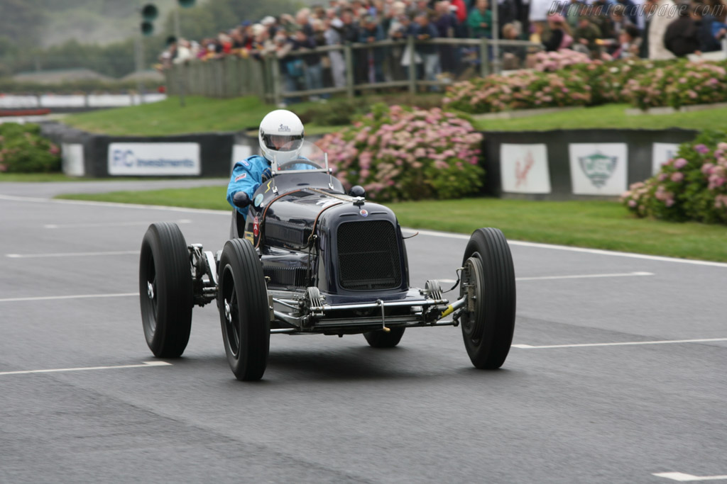 Maserati 8CM - Chassis: 3013 - Driver: Helmut Gassman - 2006 Goodwood Revival