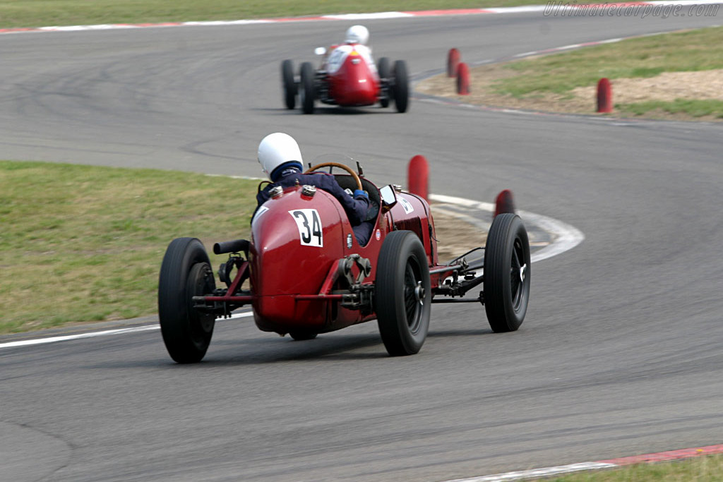 Maserati 8CM