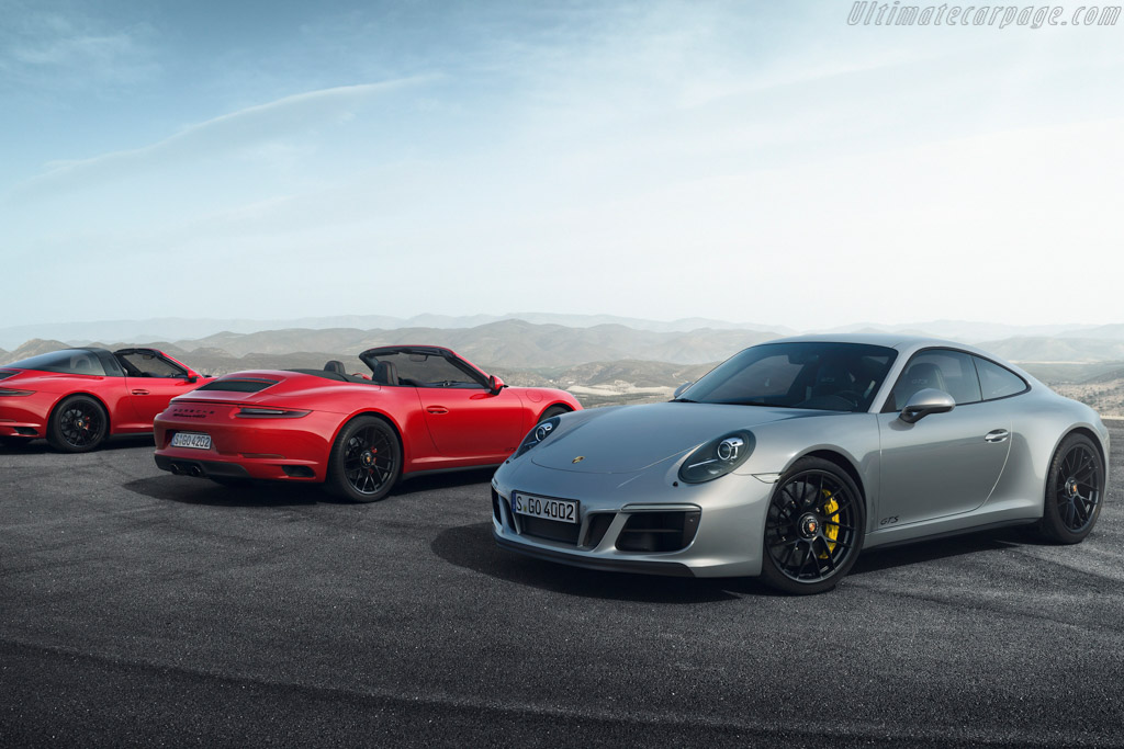 Porsche 911 Carrera 4 GTS