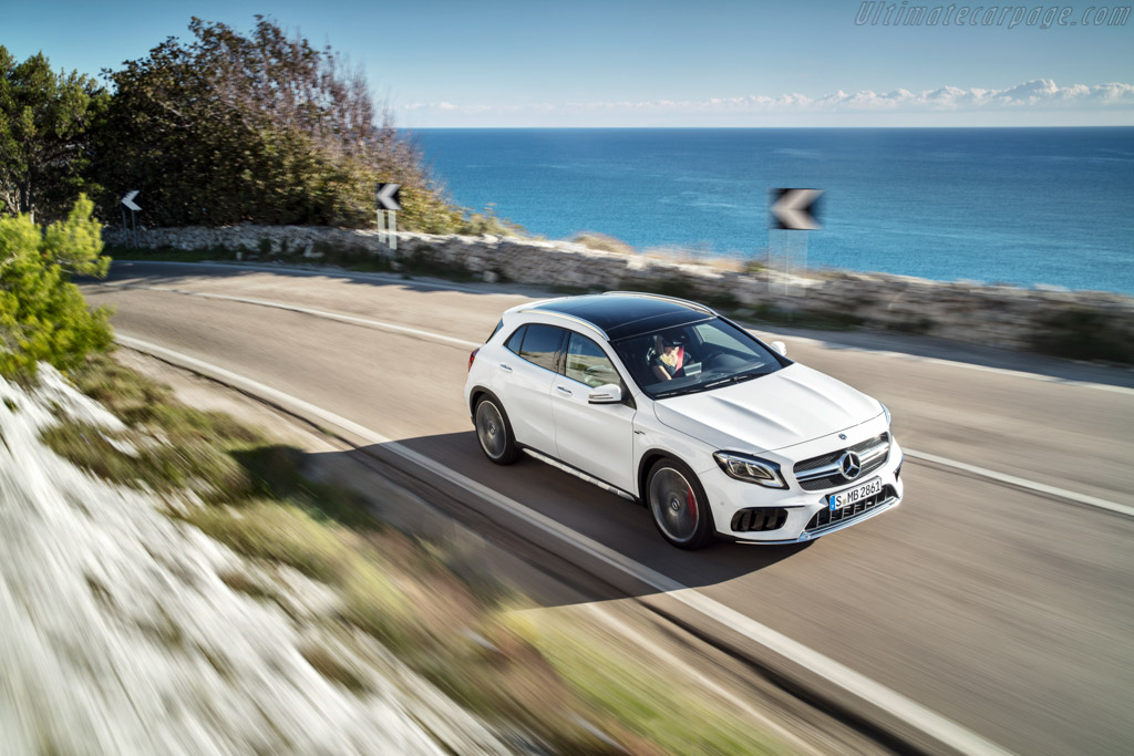 Mercedes-AMG GLA 45