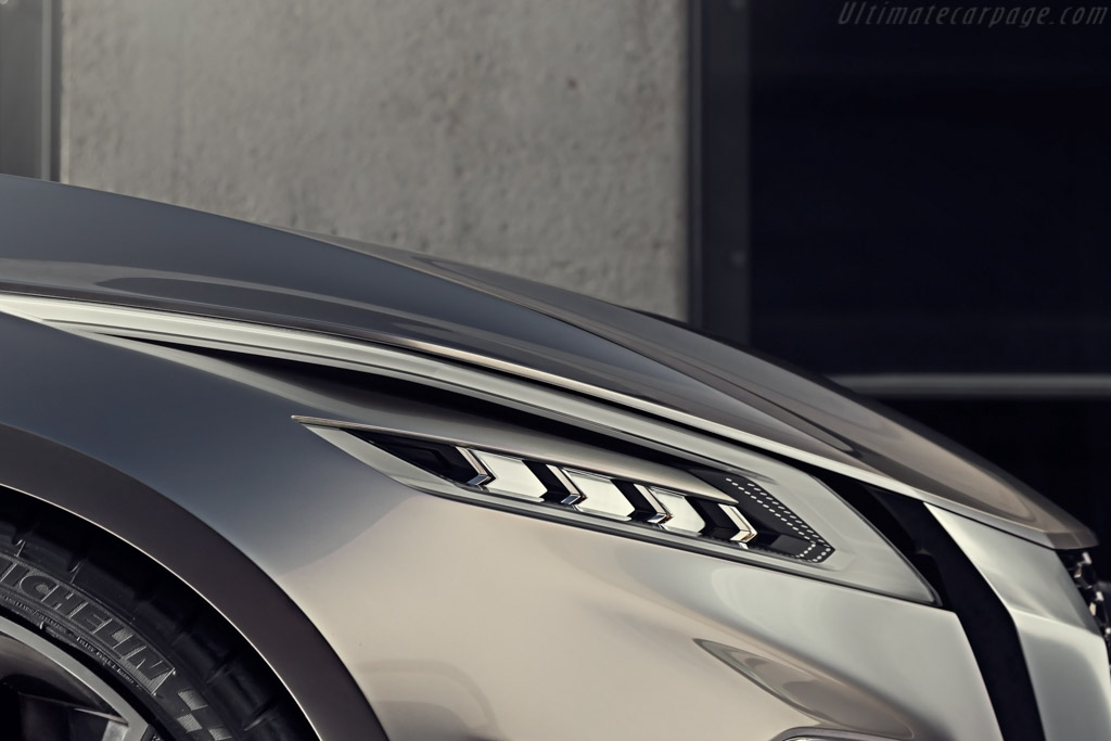 Nissan Vmotion 2.0 Concept