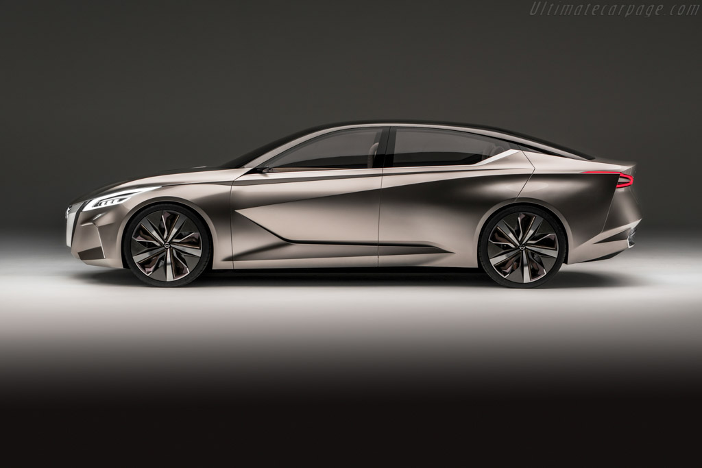 Nissan Vmotion 2.0 Concept
