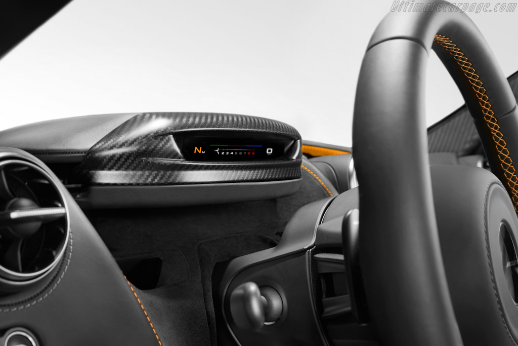 McLaren 720S Coupe
