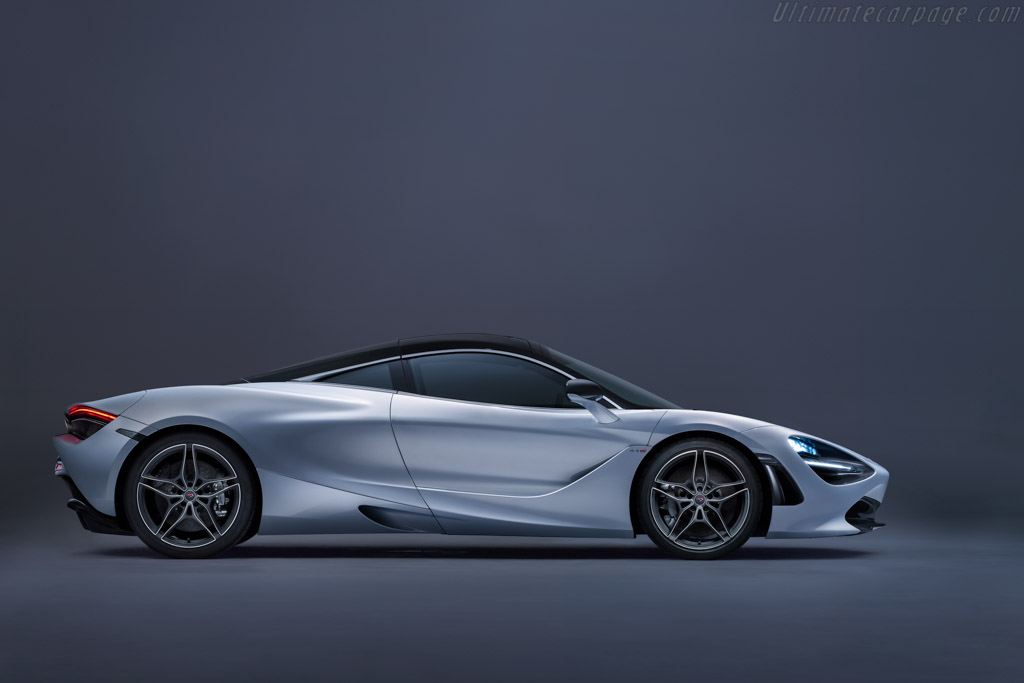 McLaren 720S Coupe