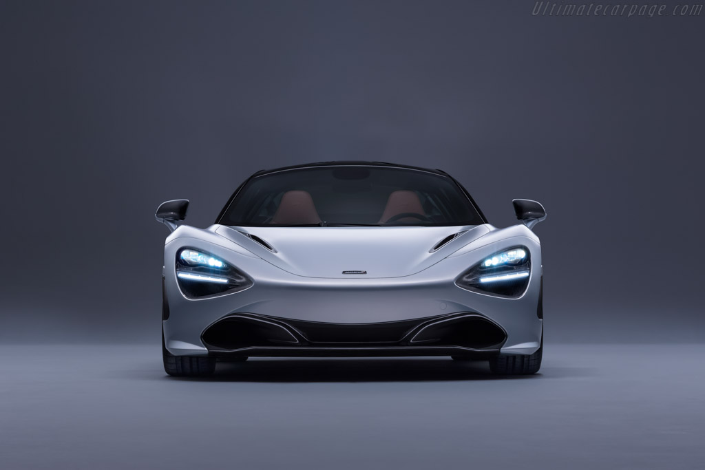 McLaren 720S Coupe