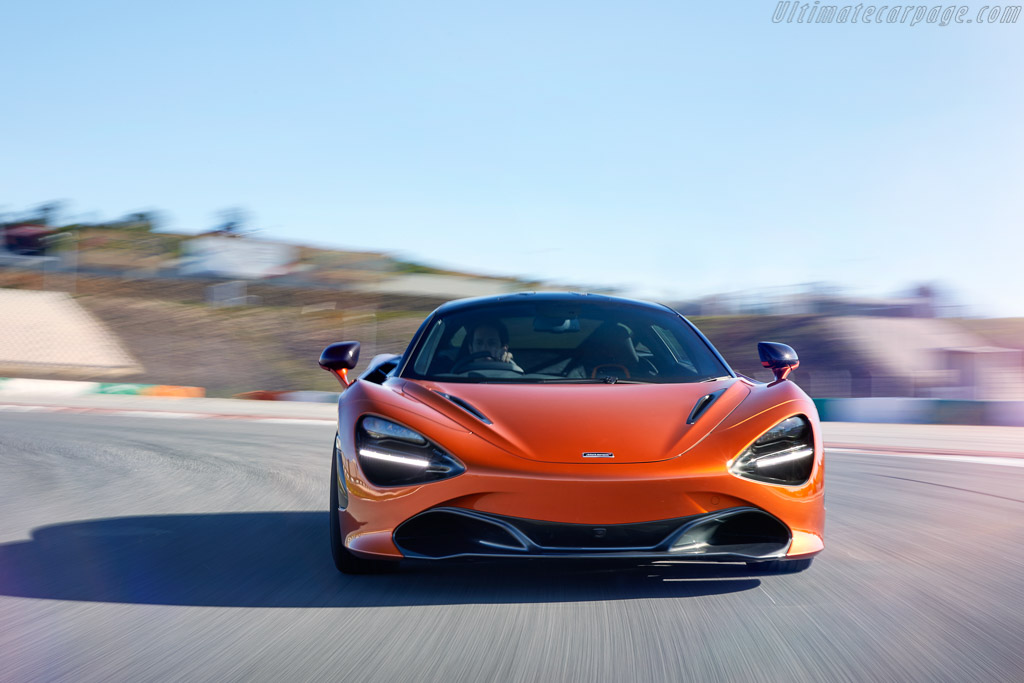 McLaren 720S Coupe