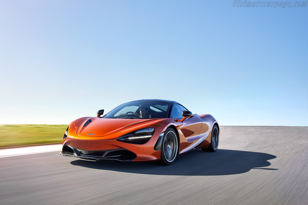 McLaren 720S Coupe