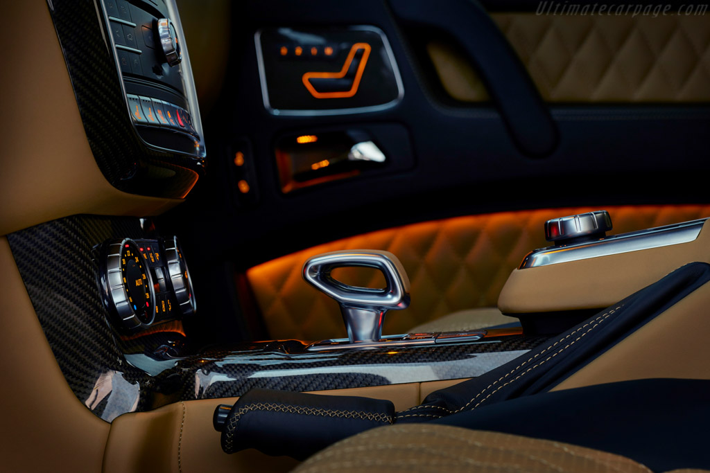 Mercedes-Maybach G 650 Laundaulet