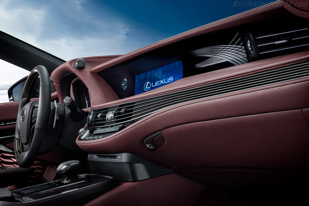 Lexus LS 500h