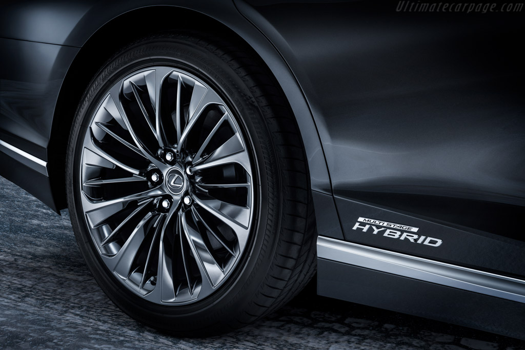 Lexus LS 500h