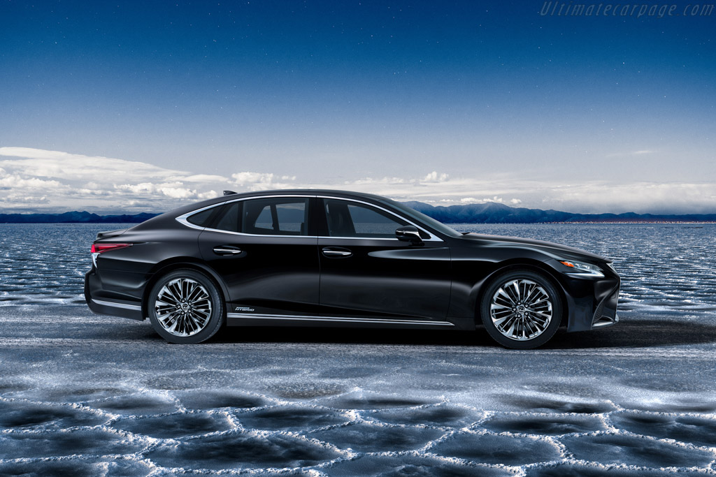 Lexus LS 500h