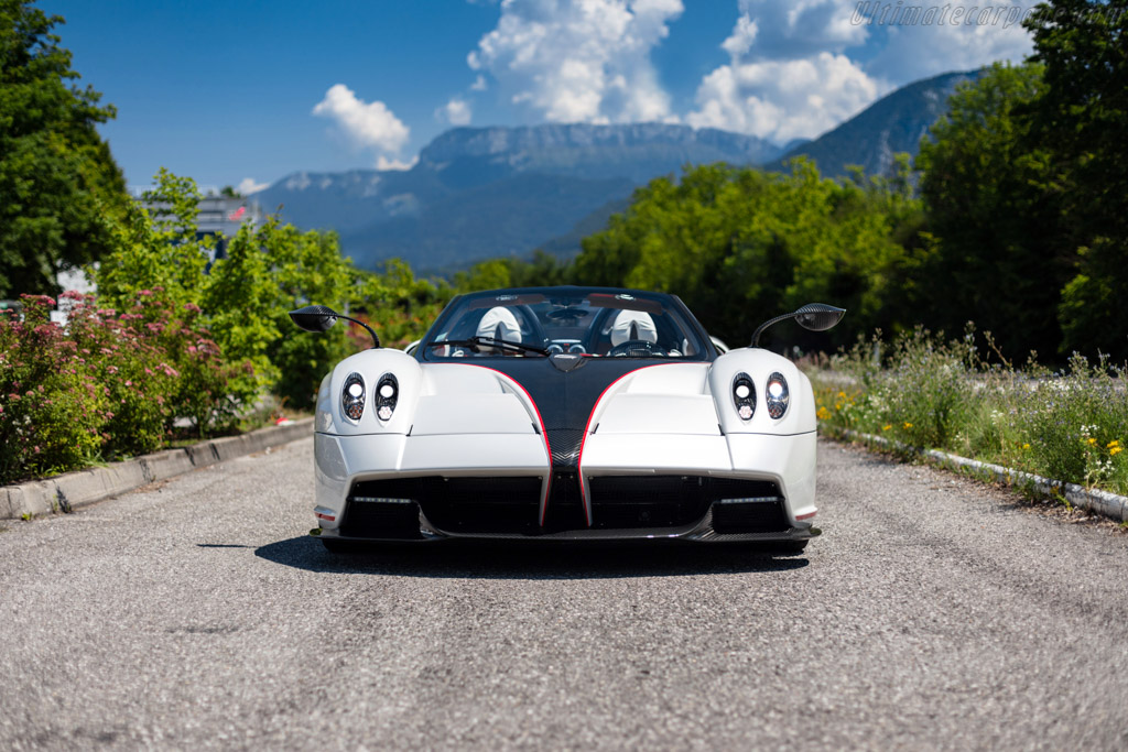 Pagani Huayra Roadster