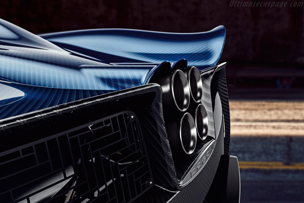 Pagani Huayra Roadster