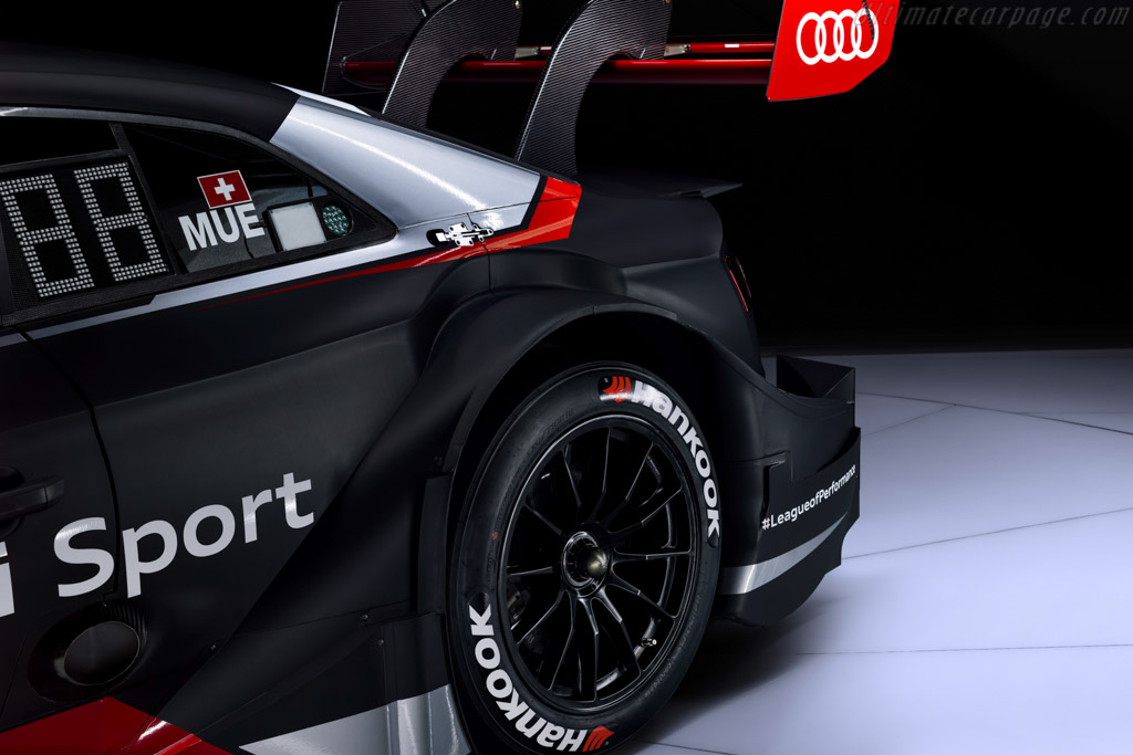 Audi RS 5 DTM