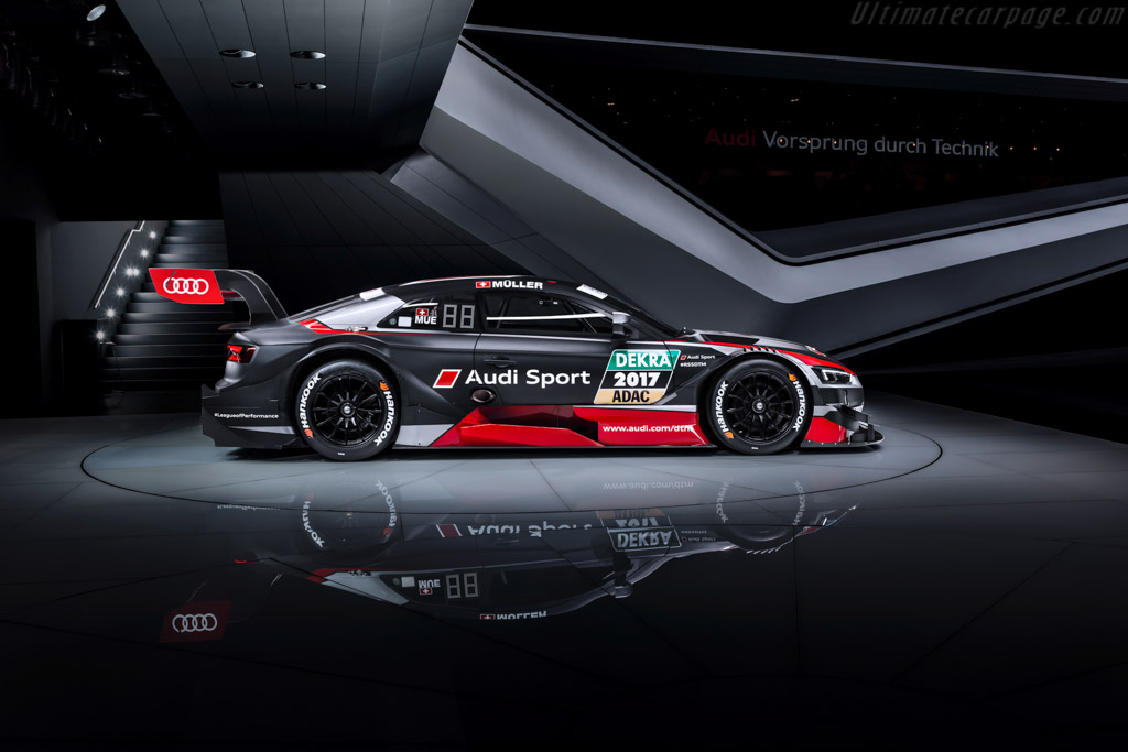 Audi RS 5 DTM