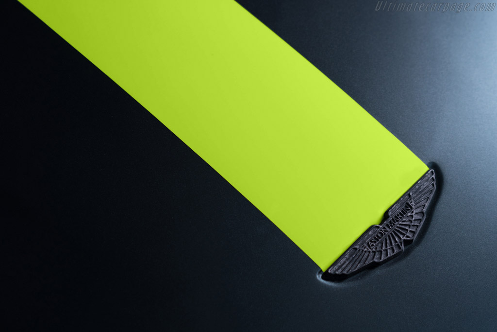 Aston Martin Vantage AMR Pro