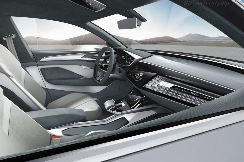 Audi e-tron Sportback Concept