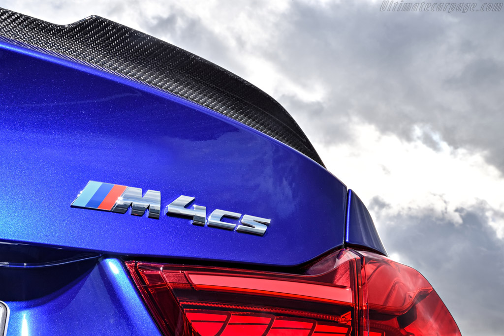 BMW M4 CS