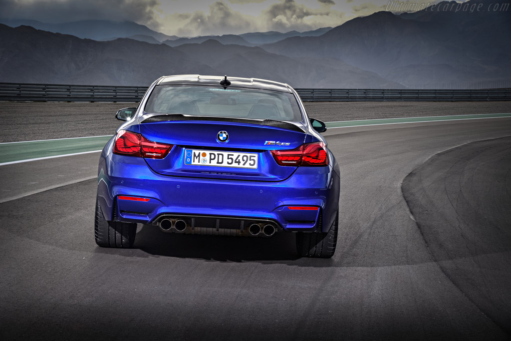BMW M4 CS