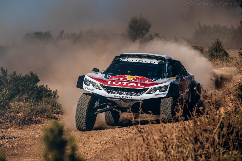 Peugeot 3008 DKR Maxi