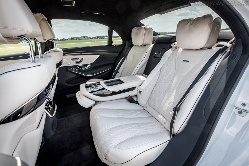 Mercedes-AMG S 63 AMG 4MATIC+