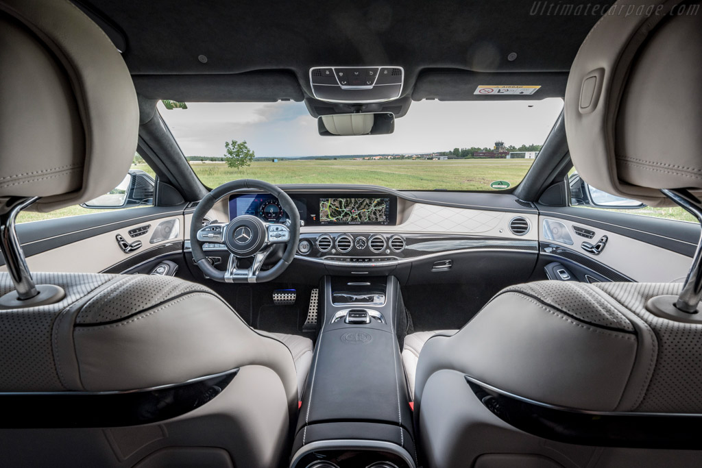 Mercedes-AMG S 63 AMG 4MATIC+