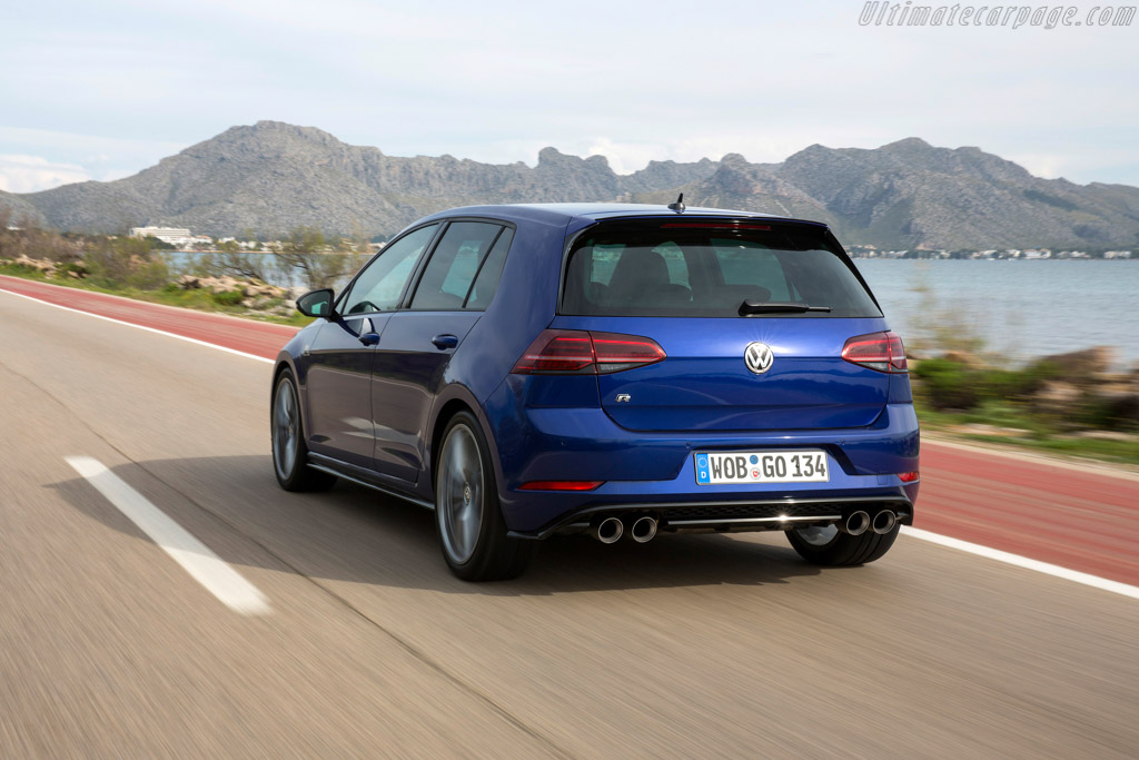 Volkswagen Golf R