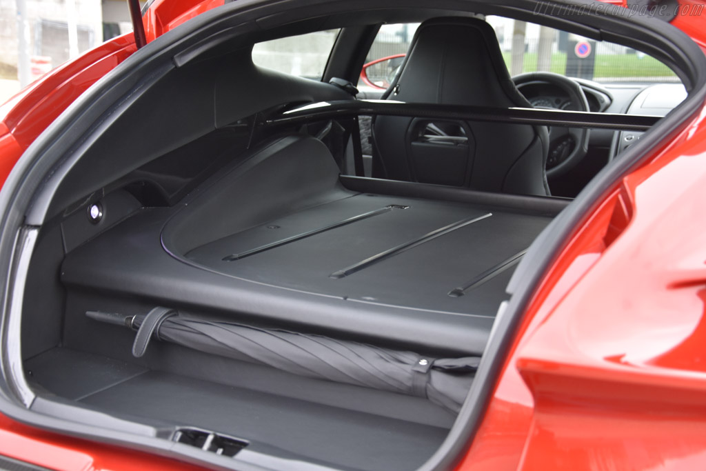 Aston Martin Vanquish Zagato Shooting Brake