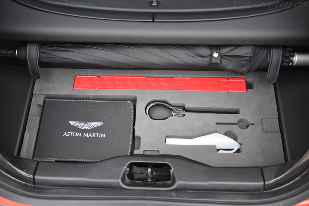 Aston Martin Vanquish Zagato Shooting Brake