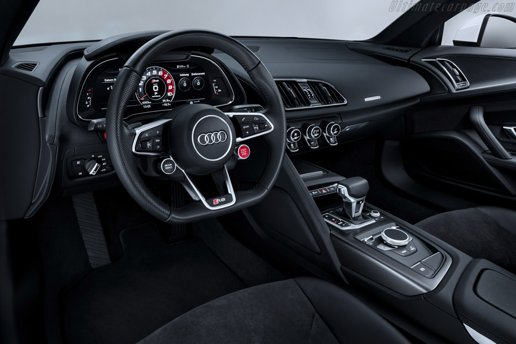 Audi R8 V10 RWS Coupé