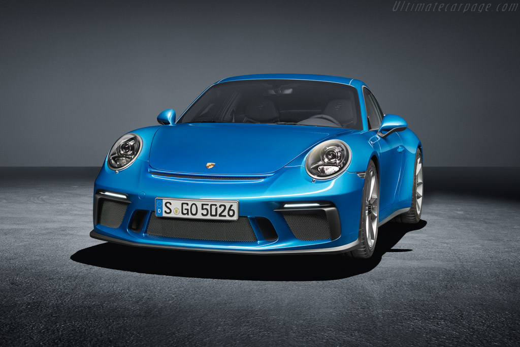 Porsche 911 GT3 Touring Package