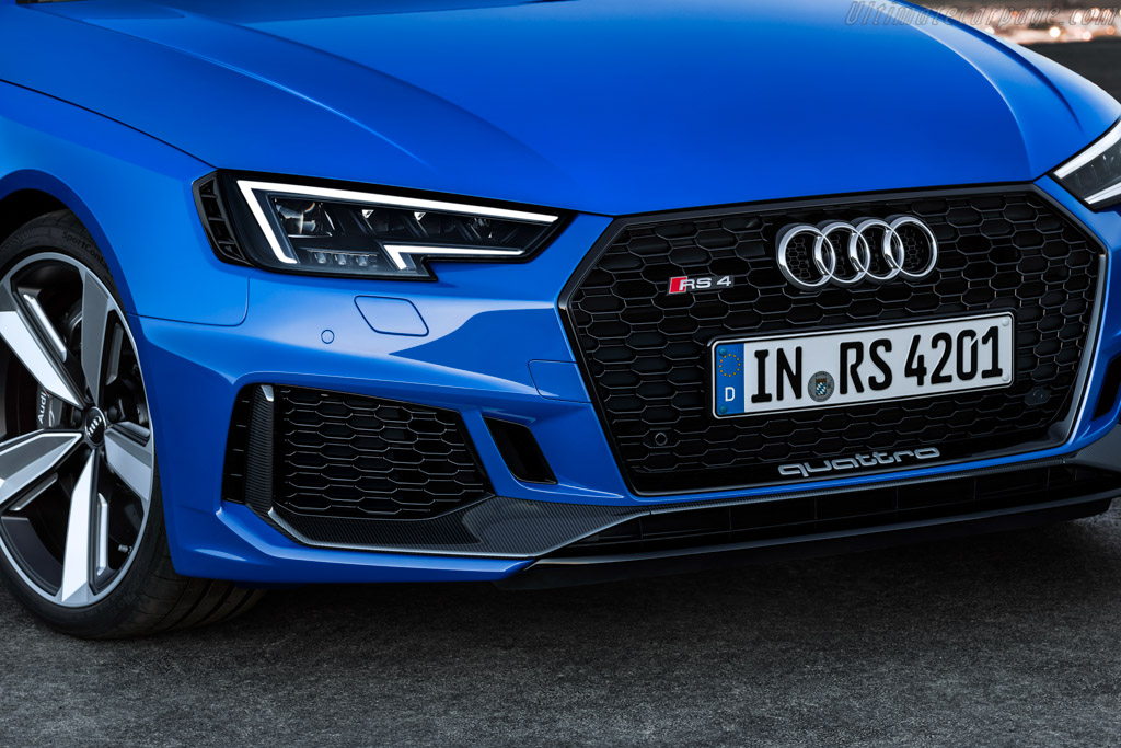 Audi RS 4 Avant