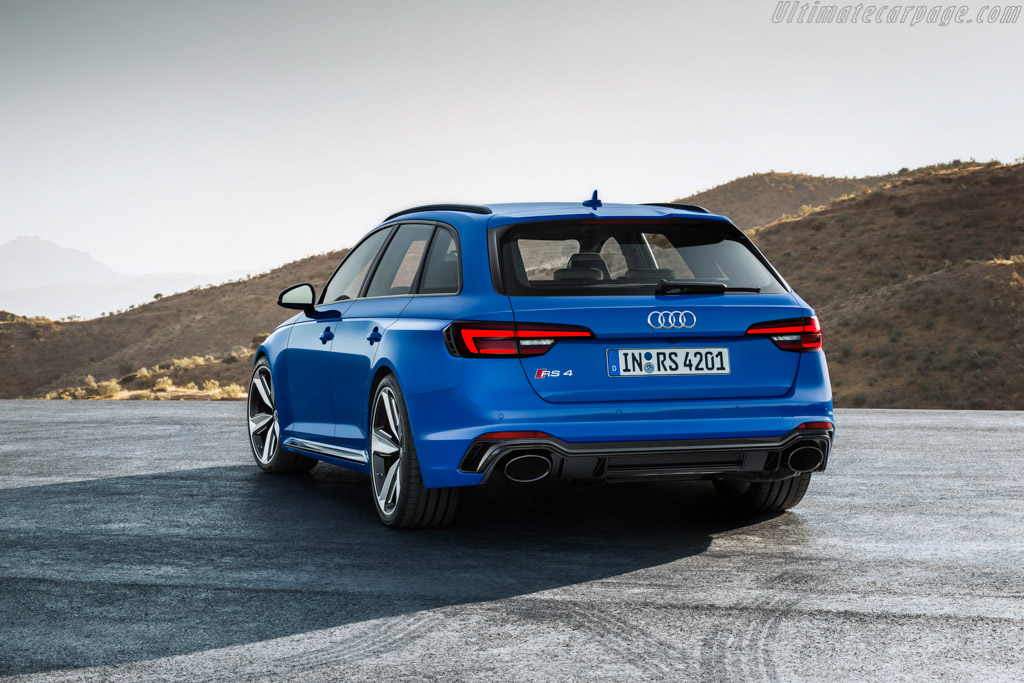 Audi RS 4 Avant