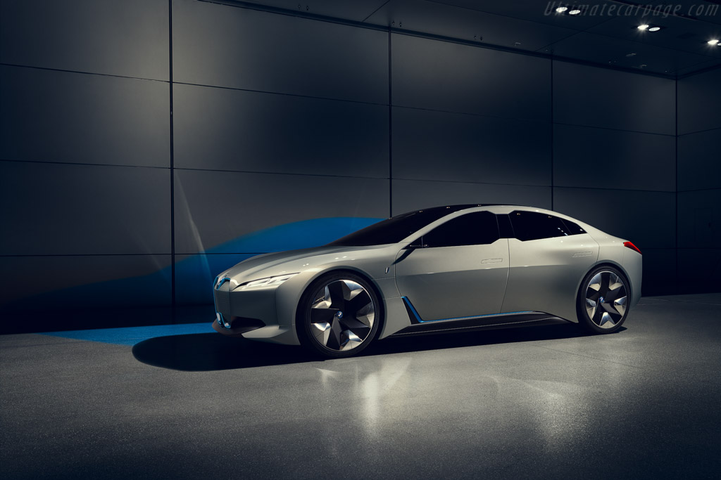 BMW i Vision Dynamics