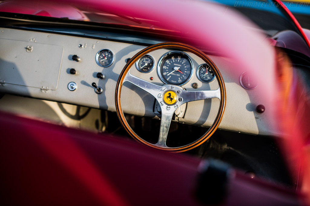 Ferrari 275 P