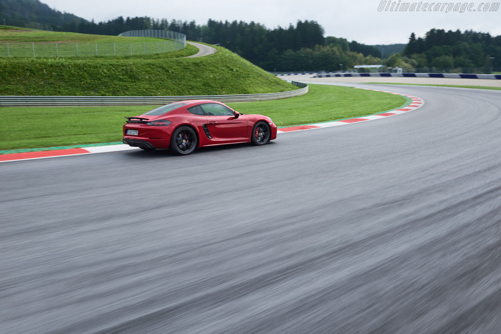 Porsche 718 Cayman GTS
