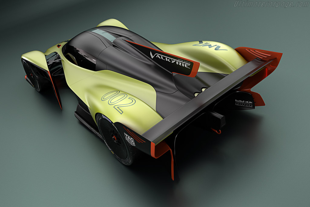 Aston Martin Valkyrie AMR Pro