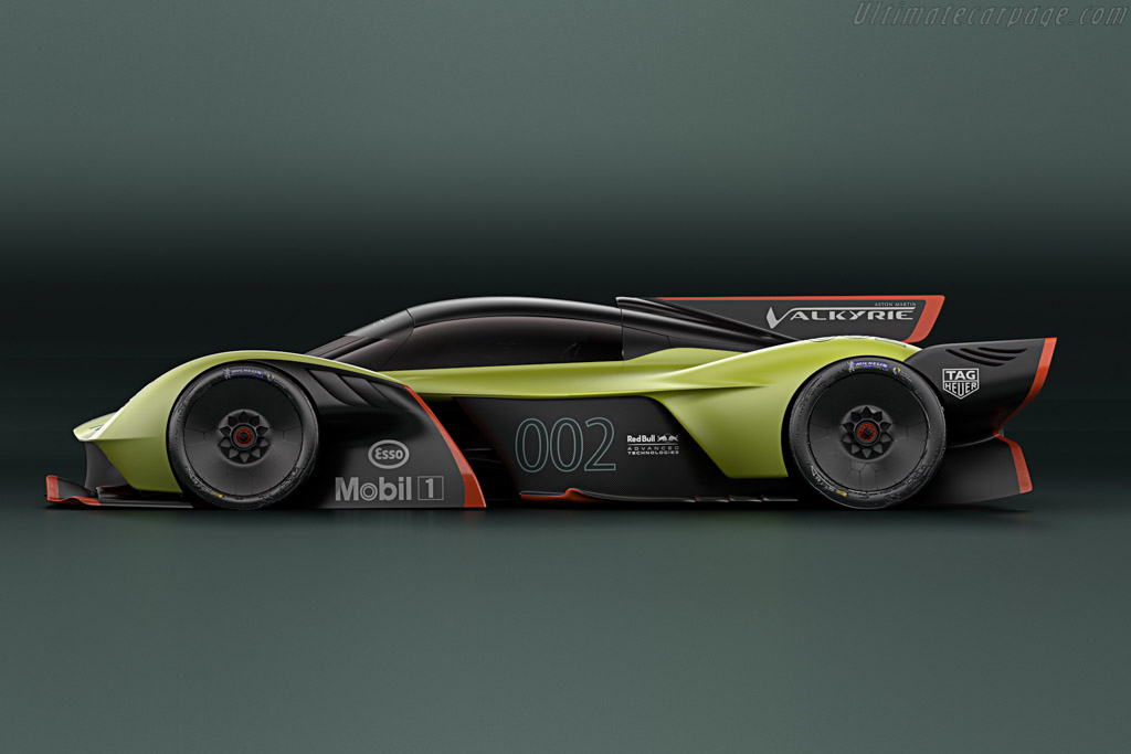Aston Martin Valkyrie AMR Pro
