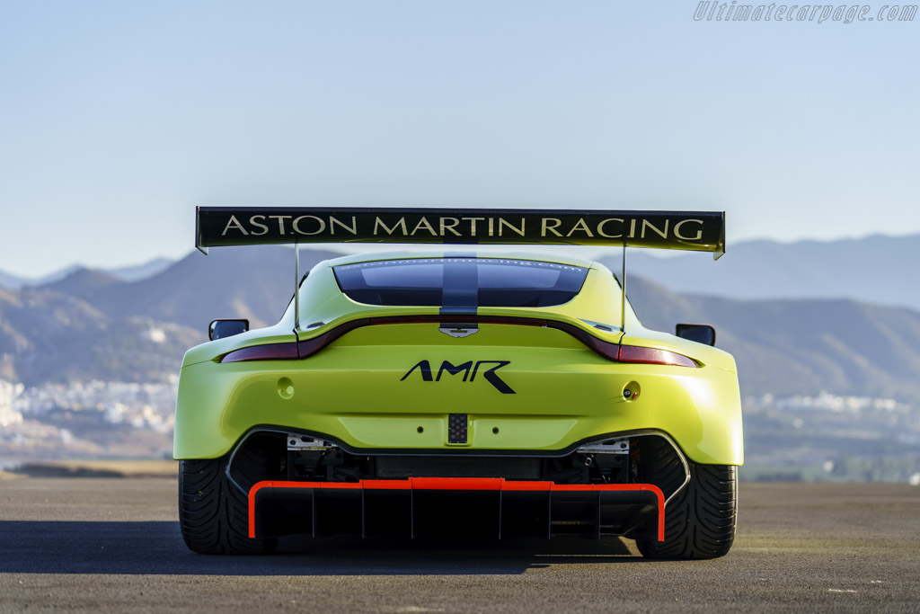 Aston Martin Vantage GTE