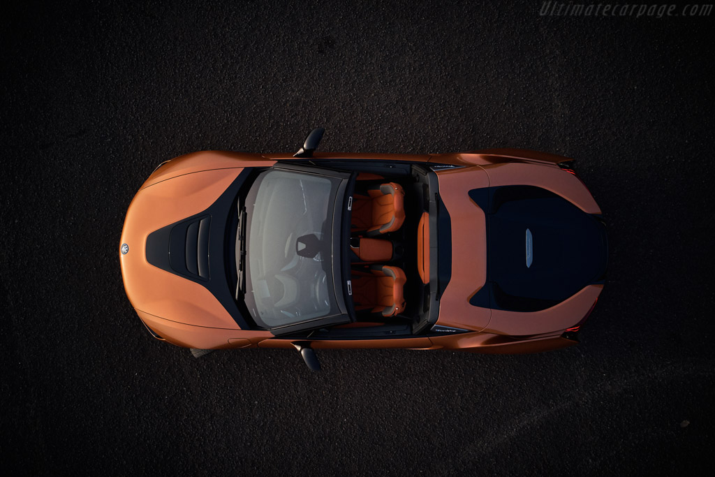 BMW i8 Roadster