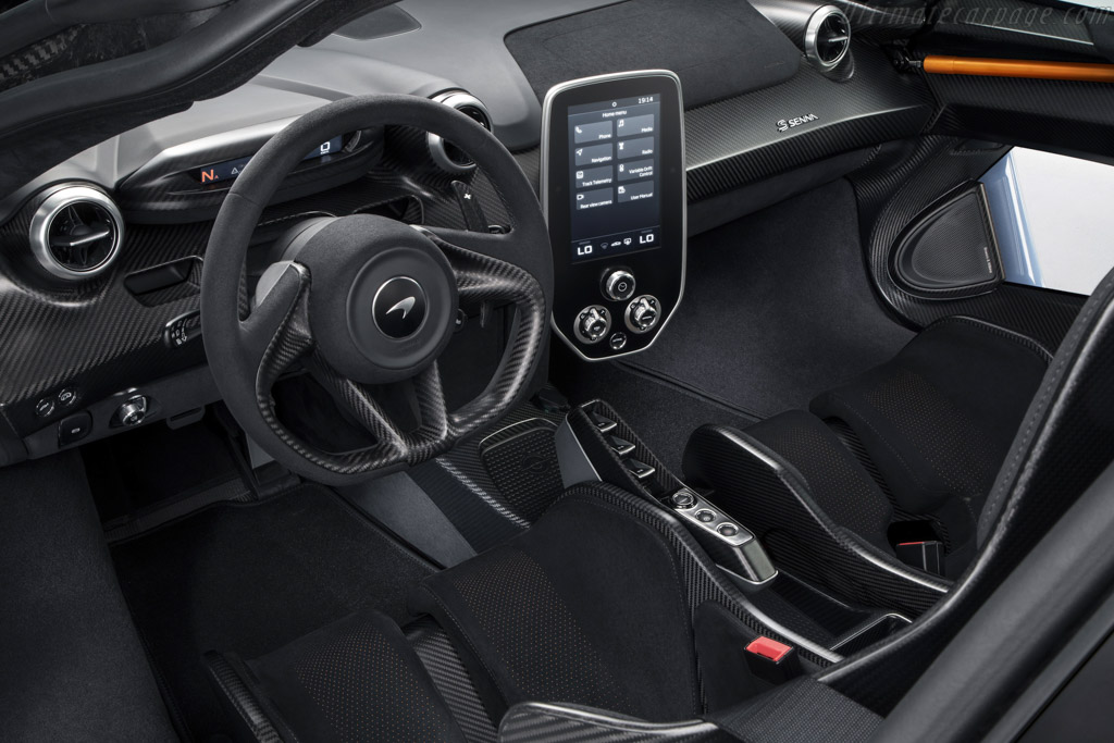 McLaren Senna