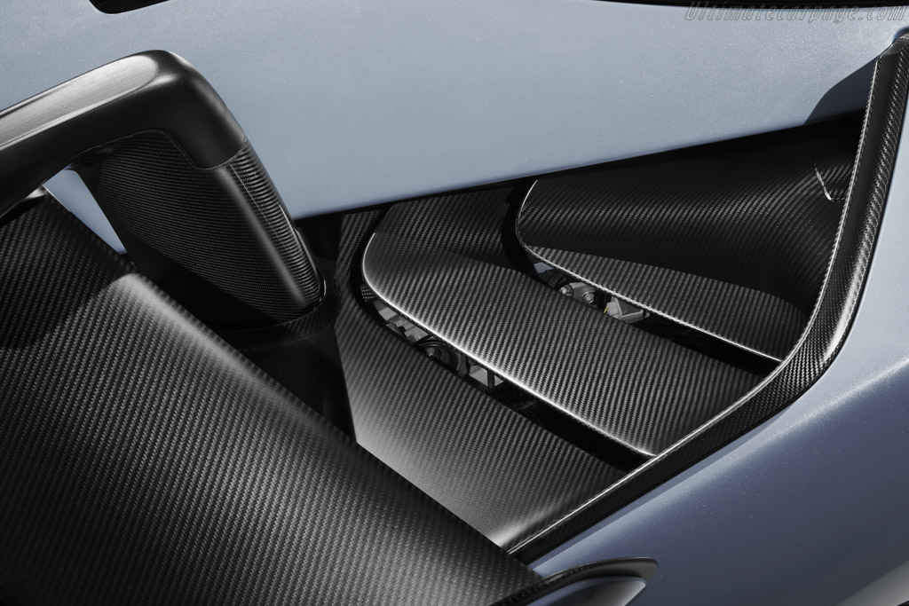 McLaren Senna