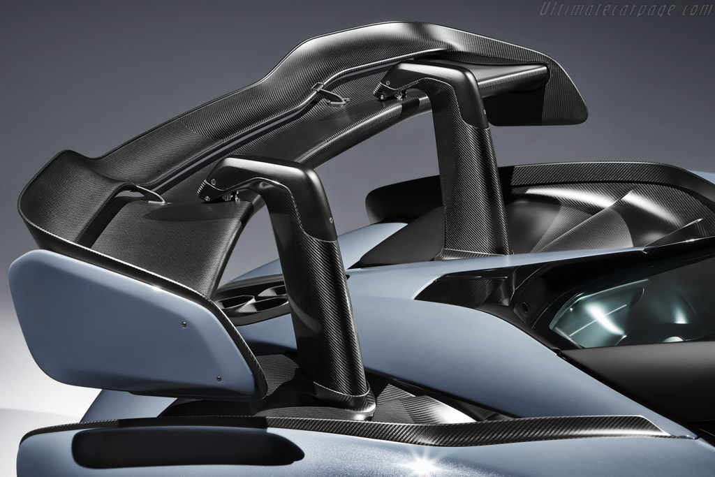 McLaren Senna