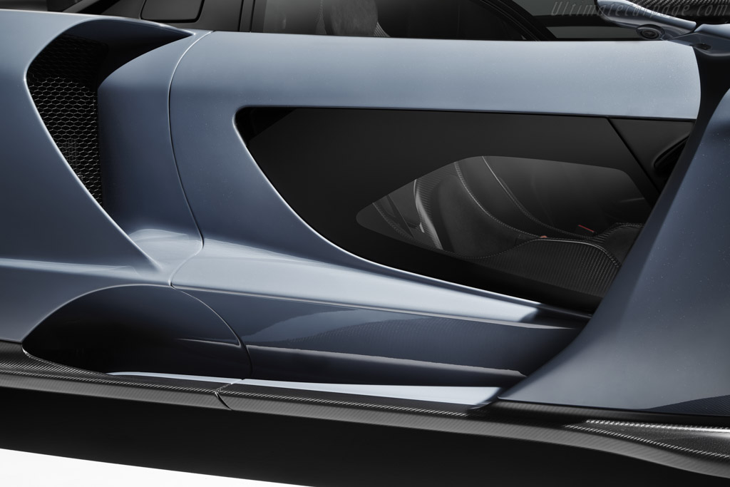 McLaren Senna