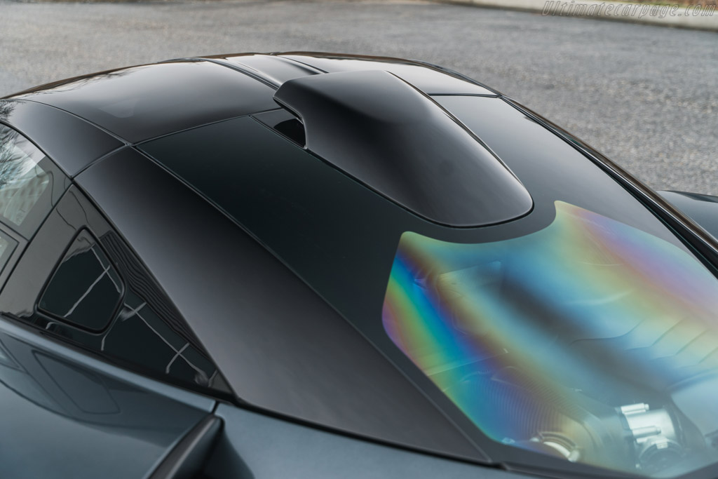 McLaren Senna