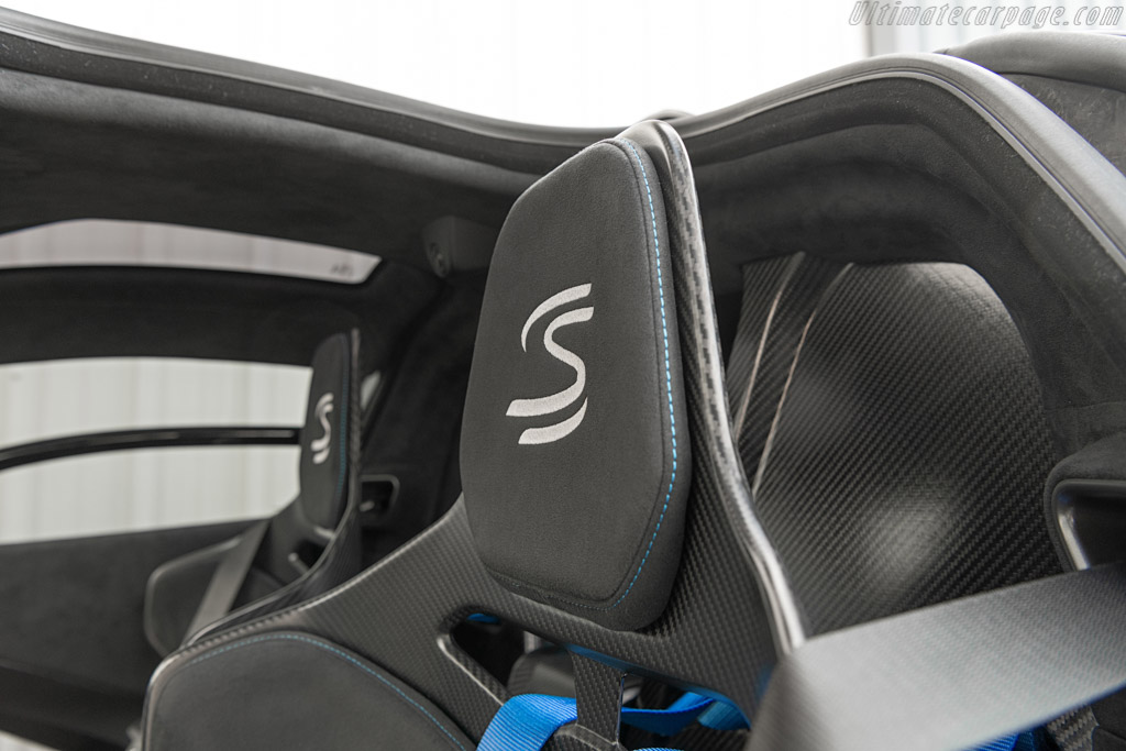 McLaren Senna
