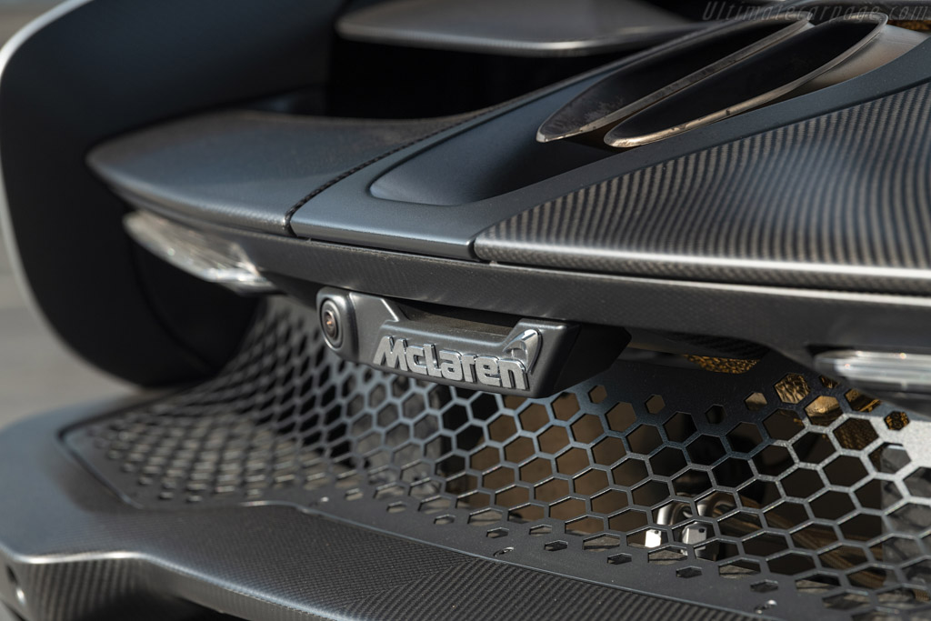 McLaren Senna